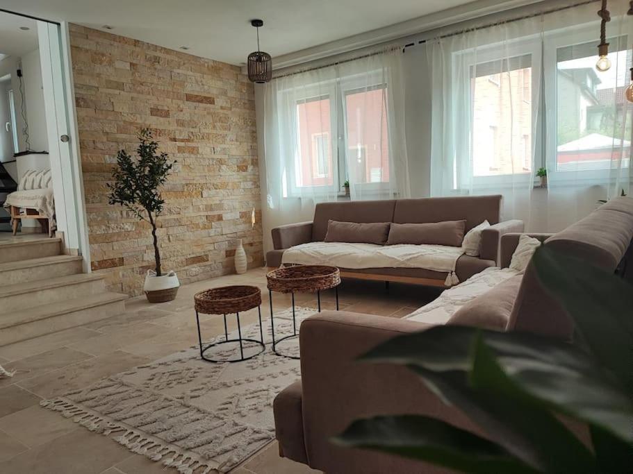 -Stadthaus Ida- Mit Grosser Dachterasse, Am Schlosspark, Luftkurort Kisslegg, Boxspringbetten, Kaffeevollautomat, Smarttv, Familienfreundlich, Grosszuegig, Zentral Exterior photo