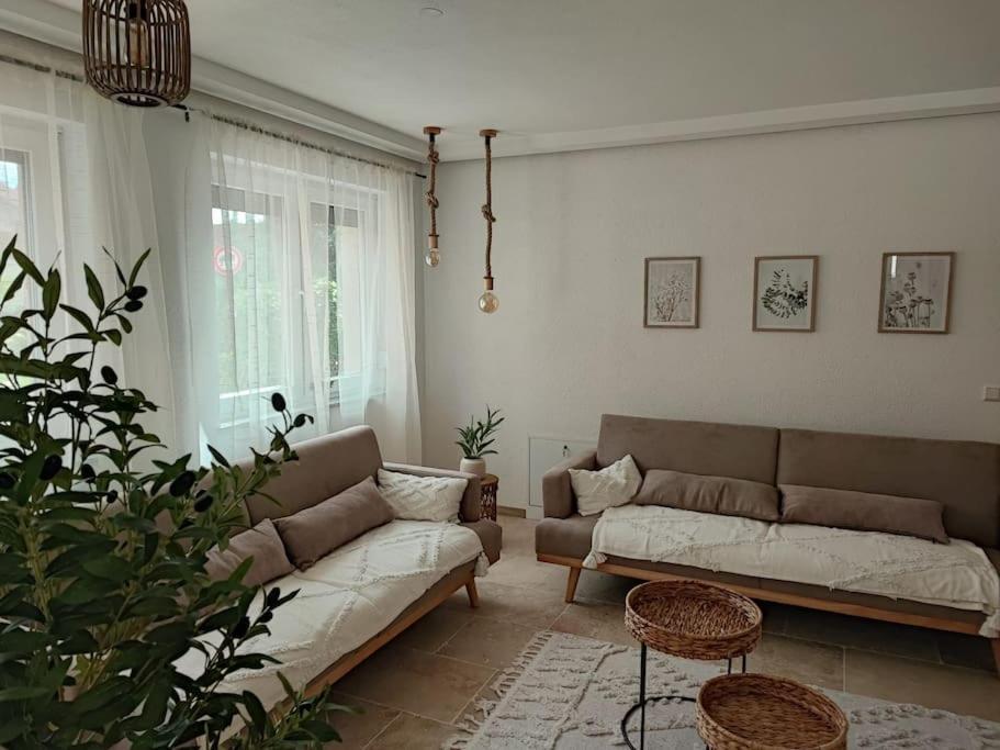 -Stadthaus Ida- Mit Grosser Dachterasse, Am Schlosspark, Luftkurort Kisslegg, Boxspringbetten, Kaffeevollautomat, Smarttv, Familienfreundlich, Grosszuegig, Zentral Exterior photo